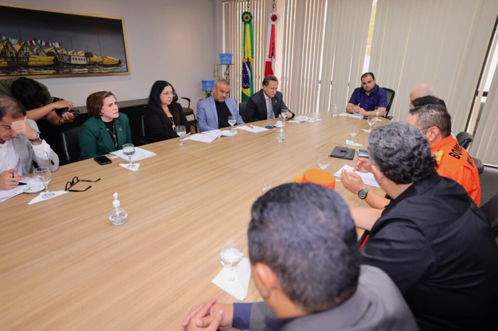 TCE-AM reforça atuação institucional no enfrentamento às queimadas e à estiagem no Amazonas